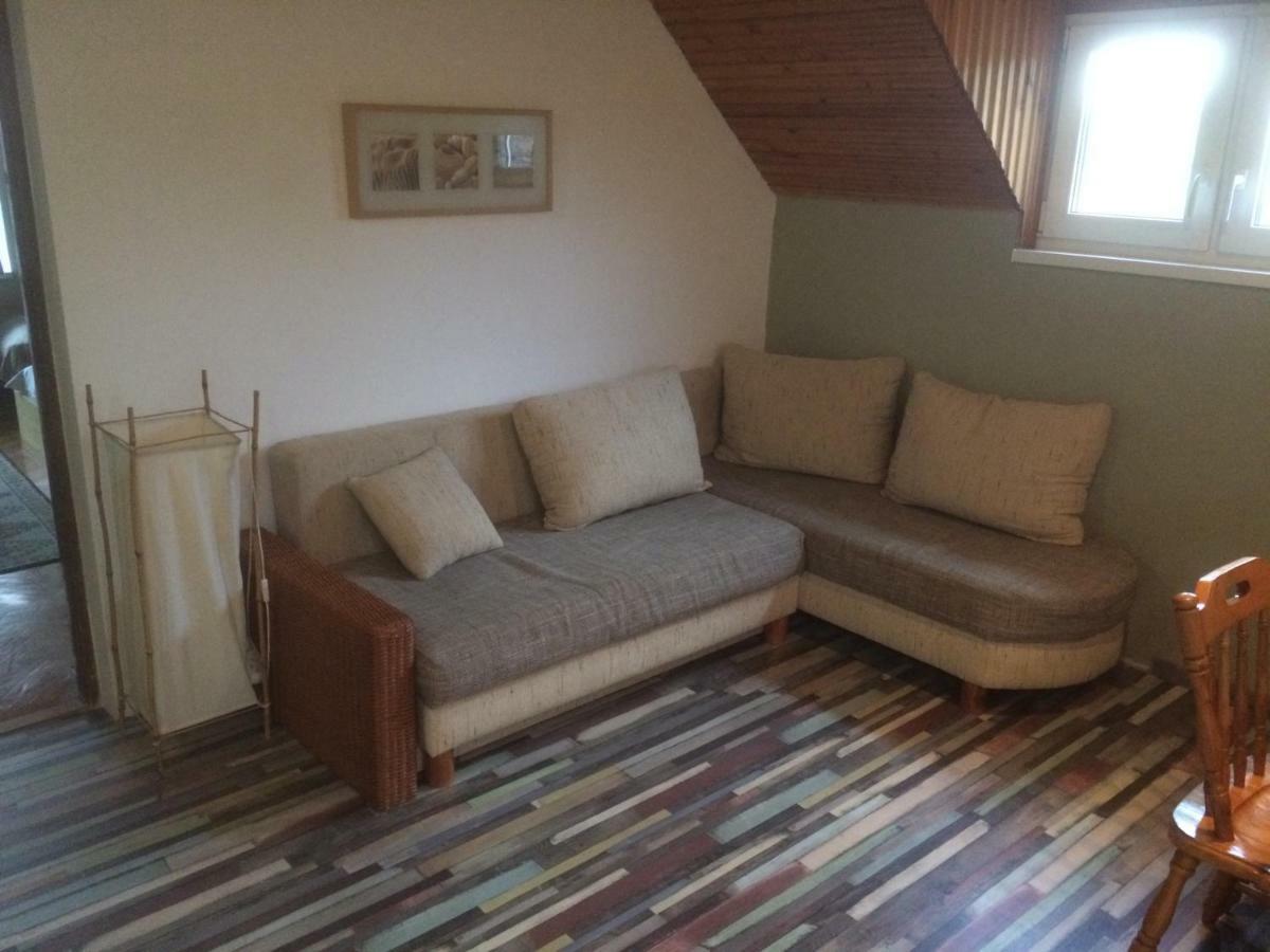 Apartman Luca Mestecǎneşti Exterior foto